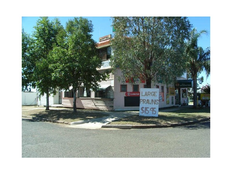 4 Killarney Street, Dulacca QLD 4425