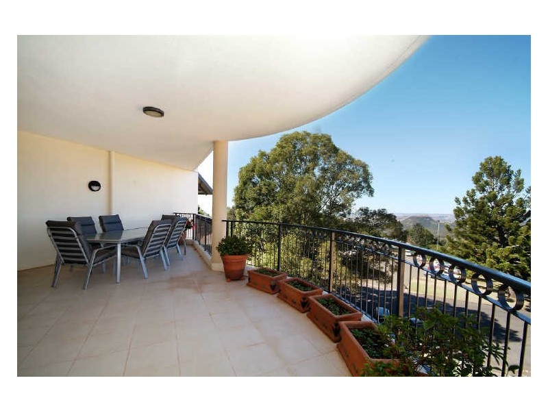 31 Tourist Road, East Toowoomba QLD 4350