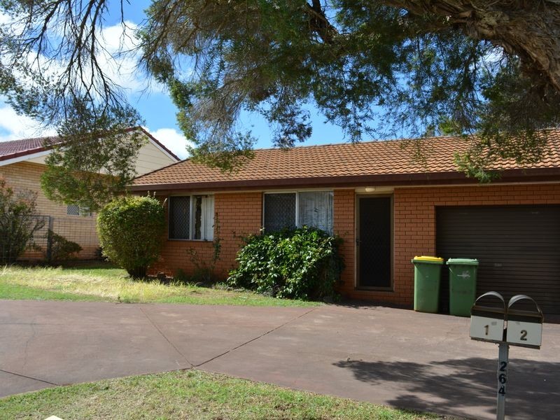 1/264 Tor Street, Newtown QLD 4350