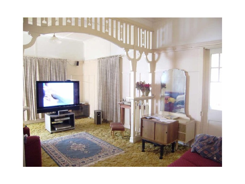 740 Ruthven Street, Toowoomba QLD 4350