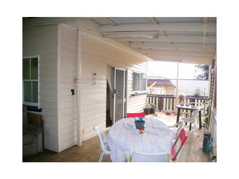 106 Holberton Street, Newtown QLD 4350