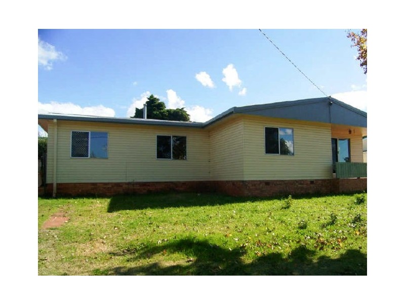 45 Noll Street, Kearneys Spring QLD 4350