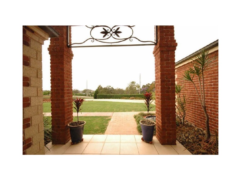 283 Hursley Road, Toowoomba QLD 4350