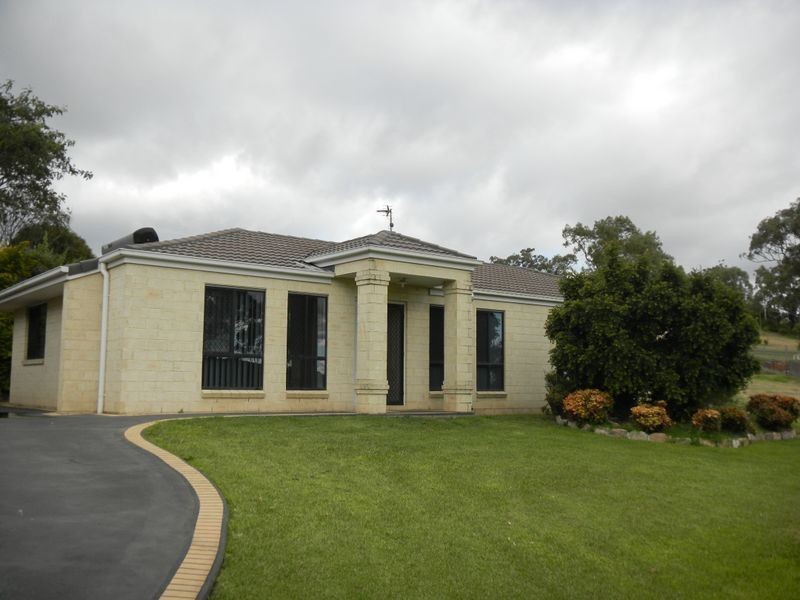 28 Junction Drive, Gowrie Junction QLD 4352