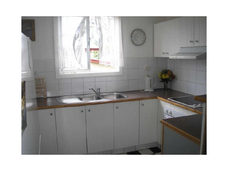 14 Clarissa Street, Newtown QLD 4350