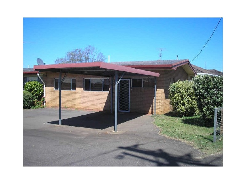 1/358 Bridge Street, Wilsonton QLD 4350