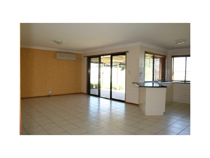 7 Toni Court, Darling Heights QLD 4350