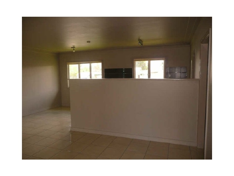 10 Creek Street, Cambooya QLD 4358