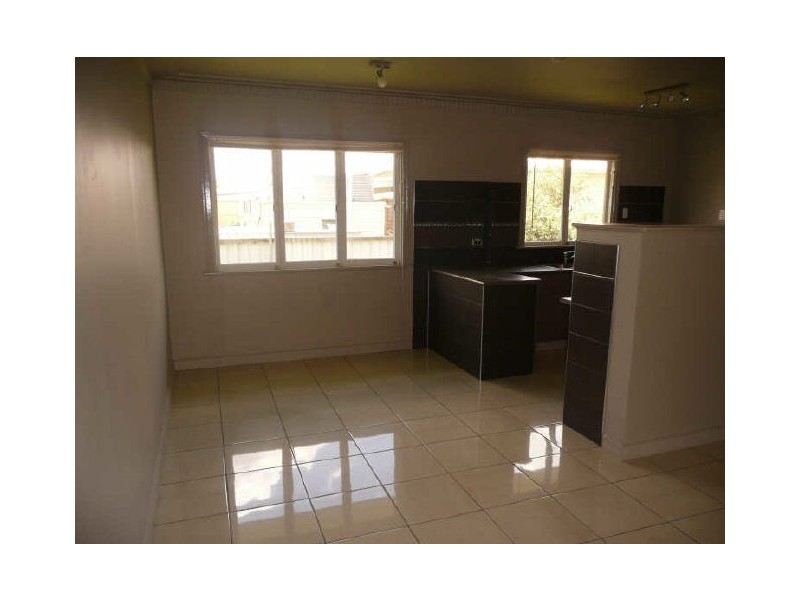 10 Creek Street, Cambooya QLD 4358