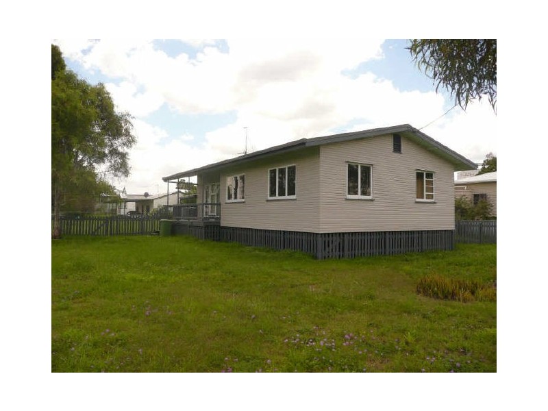 10 Creek Street, Cambooya QLD 4358