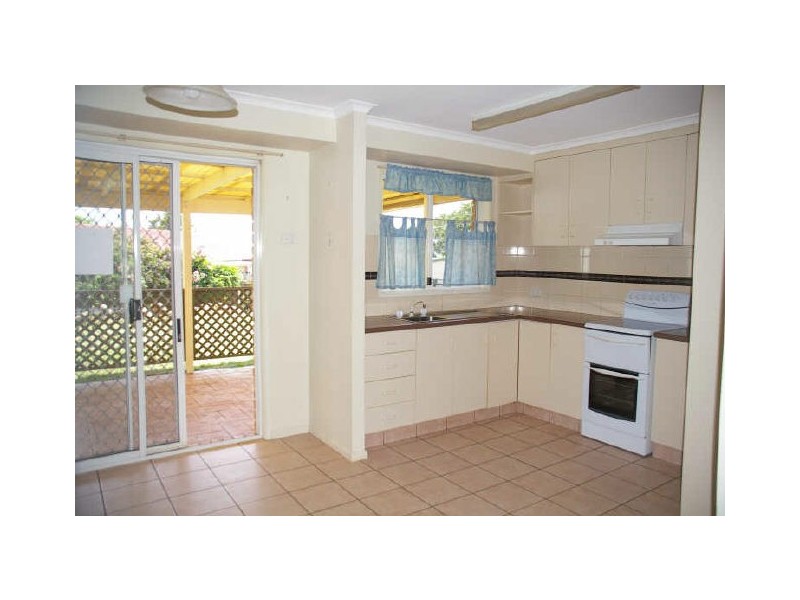142 Hursley Rd, Glenvale QLD 4350