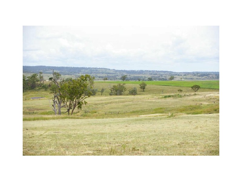 Hodgson Vale QLD 4352