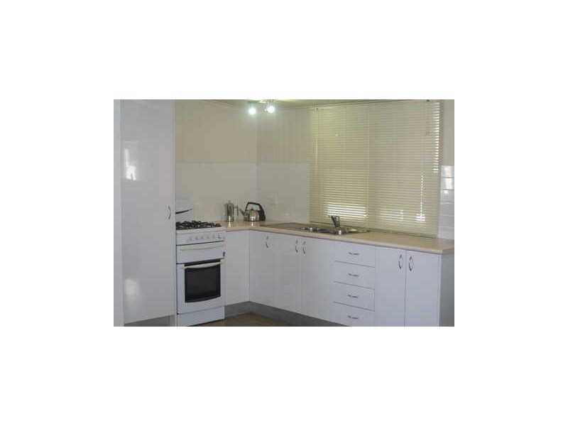 22 Tighe Street, Newtown QLD 4350