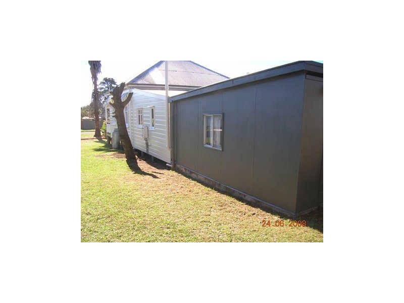 22 Tighe Street, Newtown QLD 4350