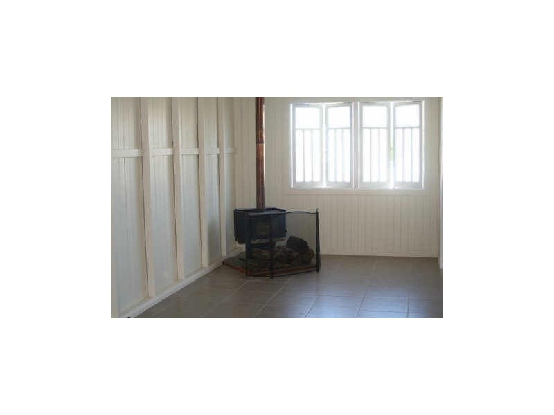 22 Tighe Street, Newtown QLD 4350