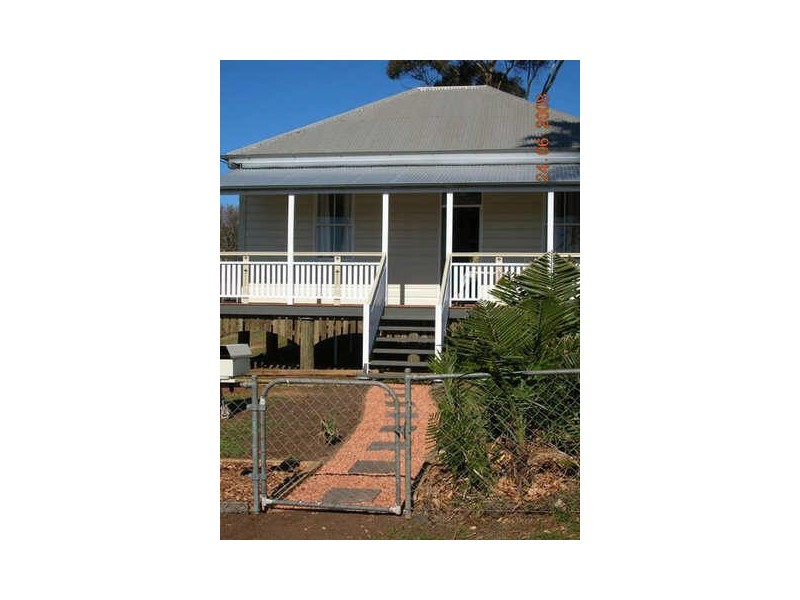 22 Tighe Street, Newtown QLD 4350