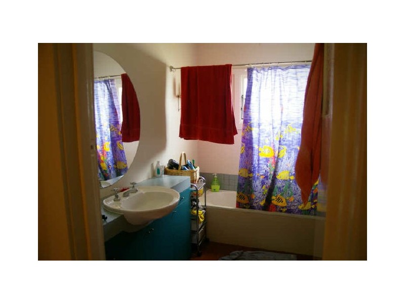 23 Holberton Street, Rockville QLD 4350