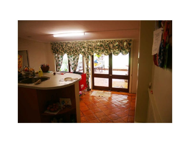 23 Holberton Street, Rockville QLD 4350