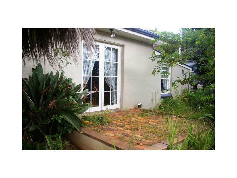 23 Holberton Street, Rockville QLD 4350