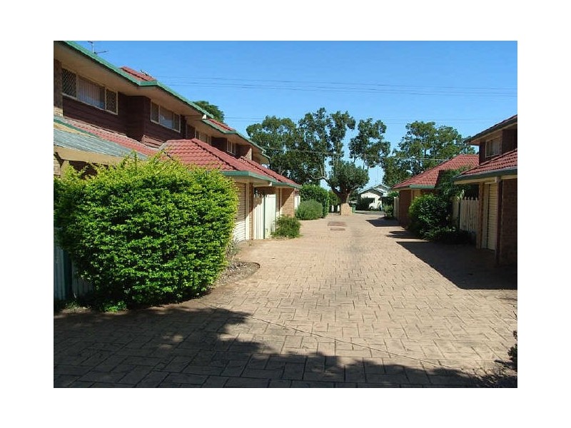 7/216 Geddes Street, South Toowoomba QLD 4350