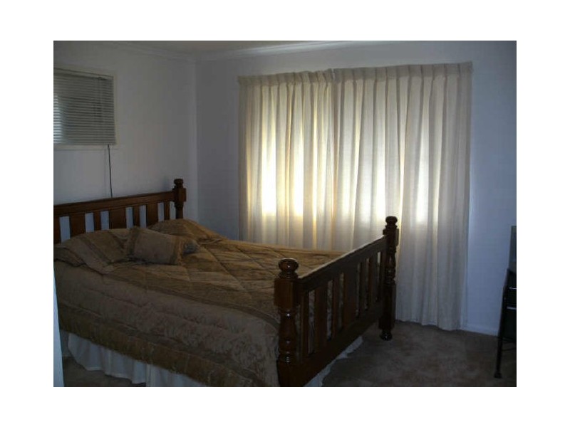 8 Cressbrook Court, Newtown QLD 4350