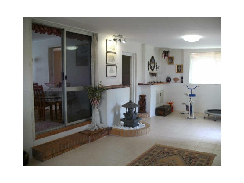 8 Cressbrook Court, Newtown QLD 4350