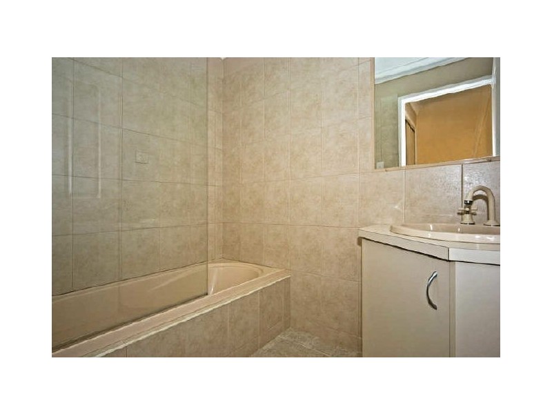 1/8 Phillip Street, Toowoomba QLD 4350