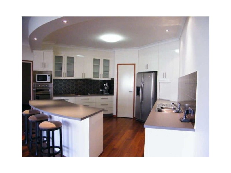 4 Cockatoo Court, Highfields QLD 4352