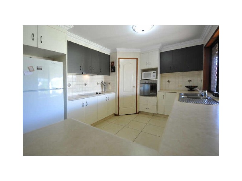 352 Mackenzie Street, Rangeville QLD 4350