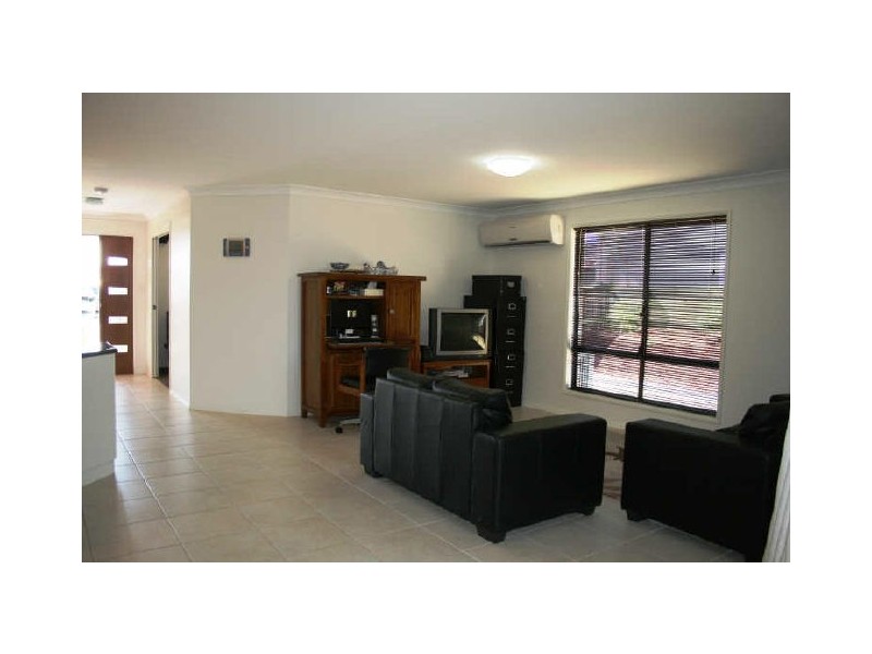 36 Wareena Crescent, Glenvale QLD 4350