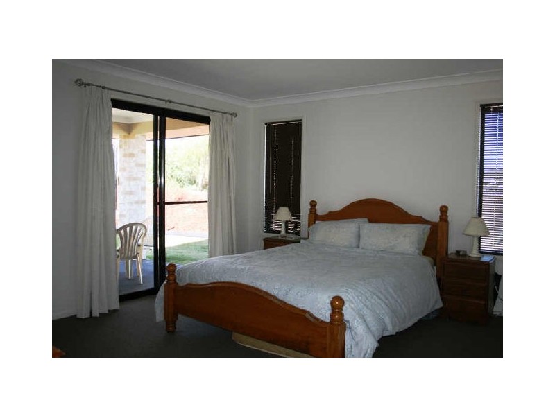 36 Wareena Crescent, Glenvale QLD 4350