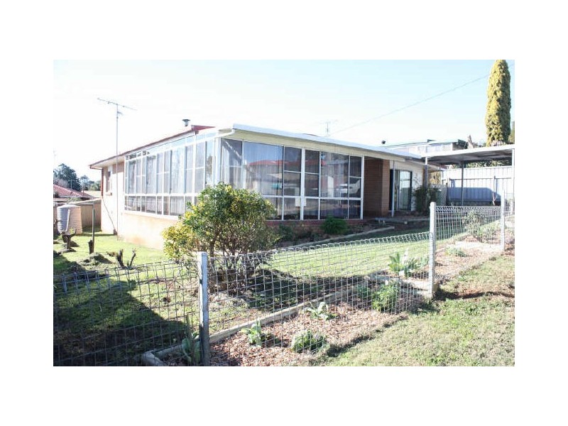 4 Holberton Street, Toowoomba QLD 4350