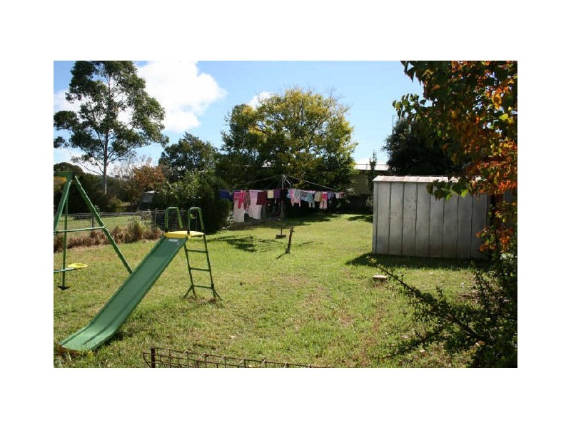 9 Glasgow Street, North Toowoomba QLD 4350