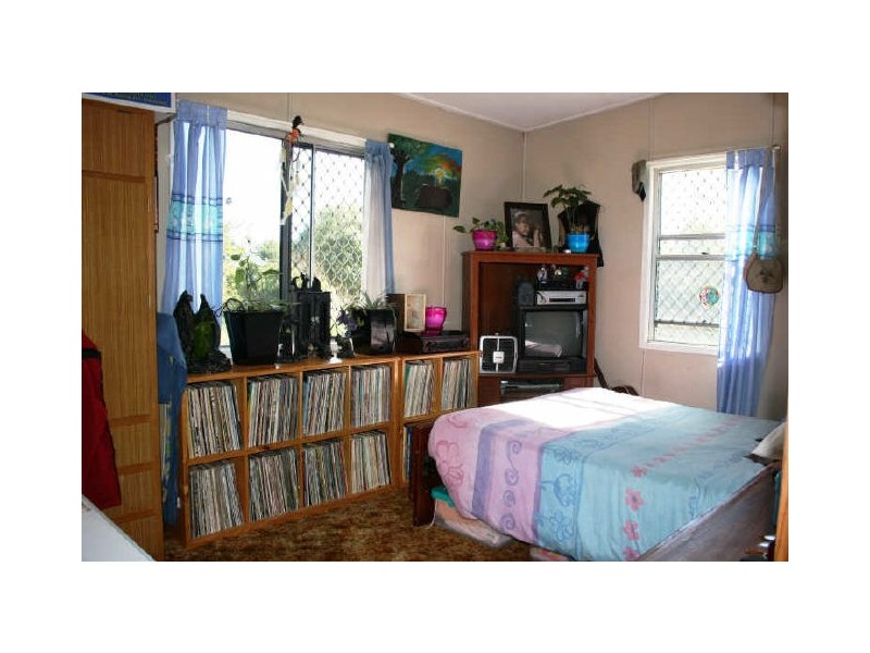 9 Glasgow Street, North Toowoomba QLD 4350