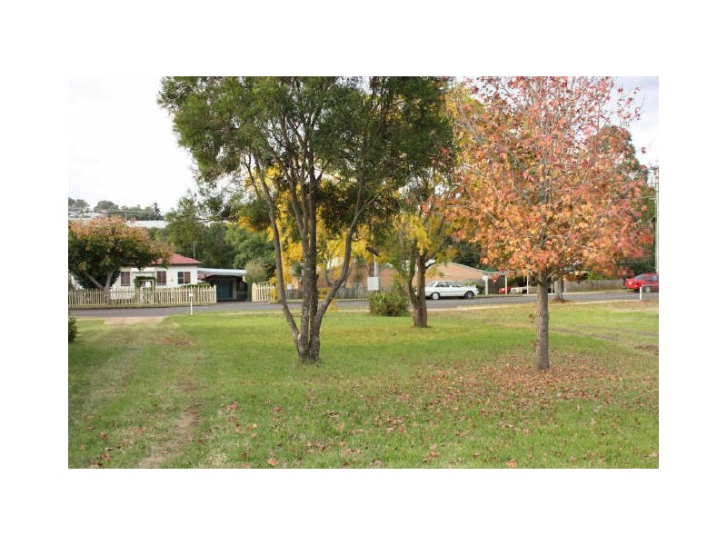 194 Jellicoe Street, Newtown QLD 4350