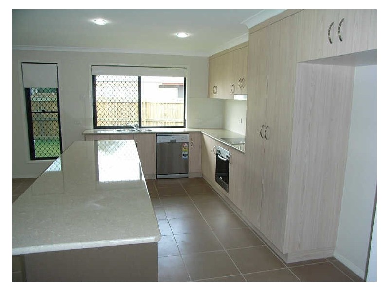 5 St Andrews Chase, Dalby QLD 4405