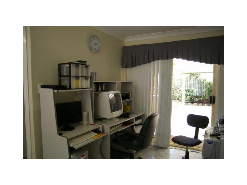 4 Jull Drive, Centenary Heights QLD 4350