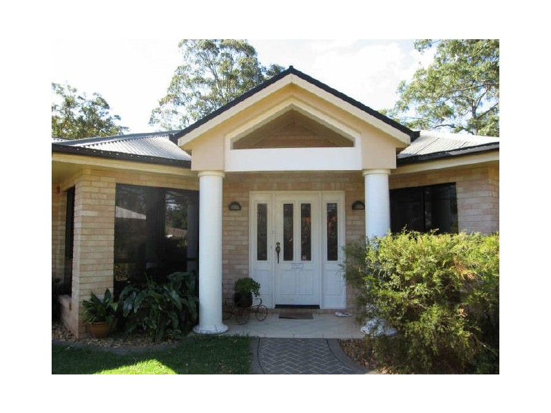 4 Diosma Drive, Highfields QLD 4352