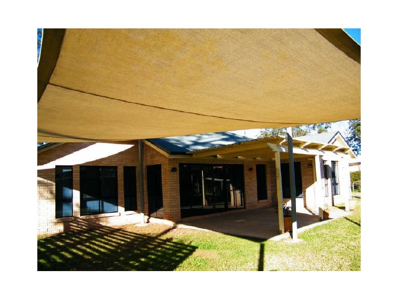 4 Diosma Drive, Highfields QLD 4352