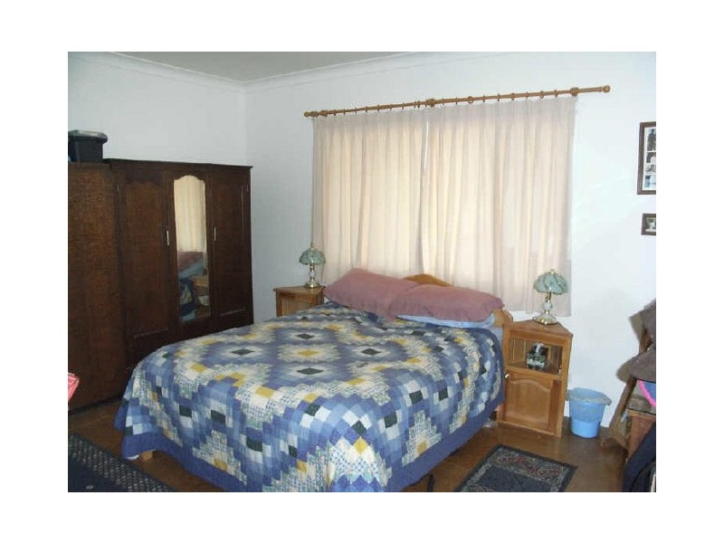 10 Hayden Street, Crows Nest QLD 4355