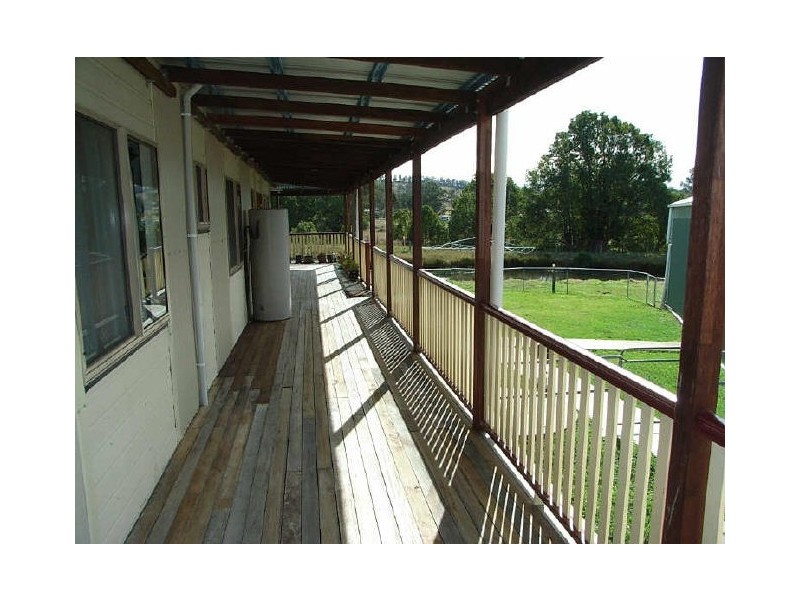 10 Hayden Street, Crows Nest QLD 4355