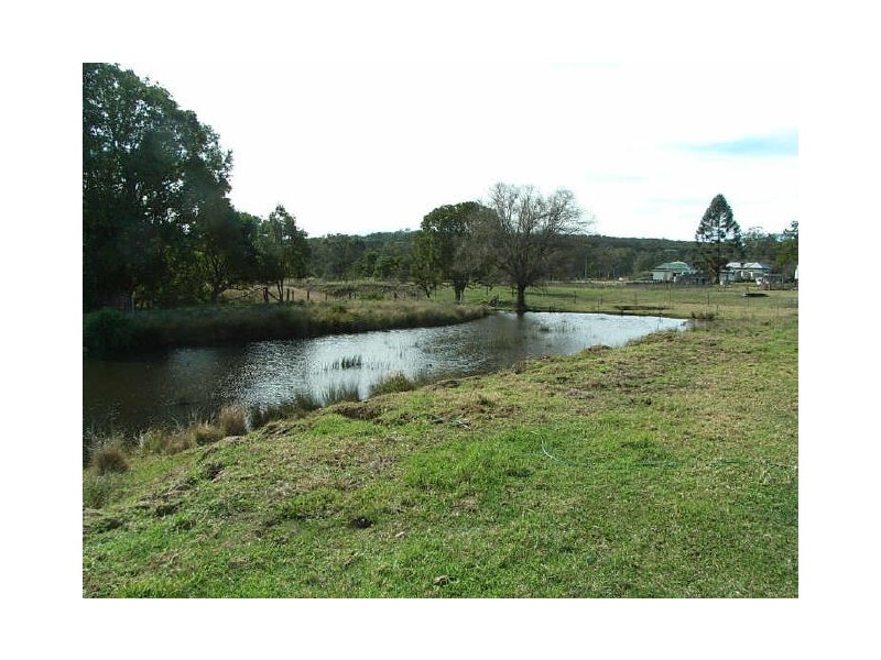 10 Hayden Street, Crows Nest QLD 4355