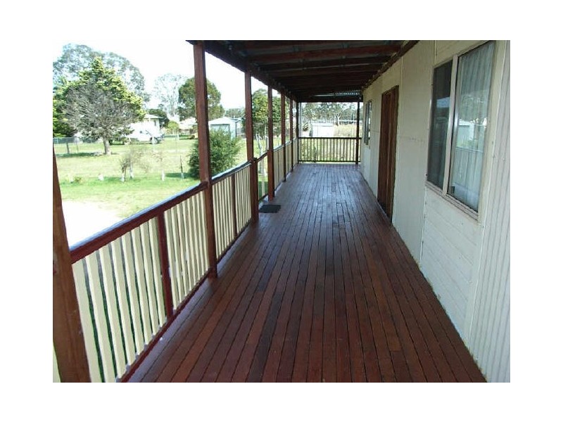 10 Hayden Street, Crows Nest QLD 4355