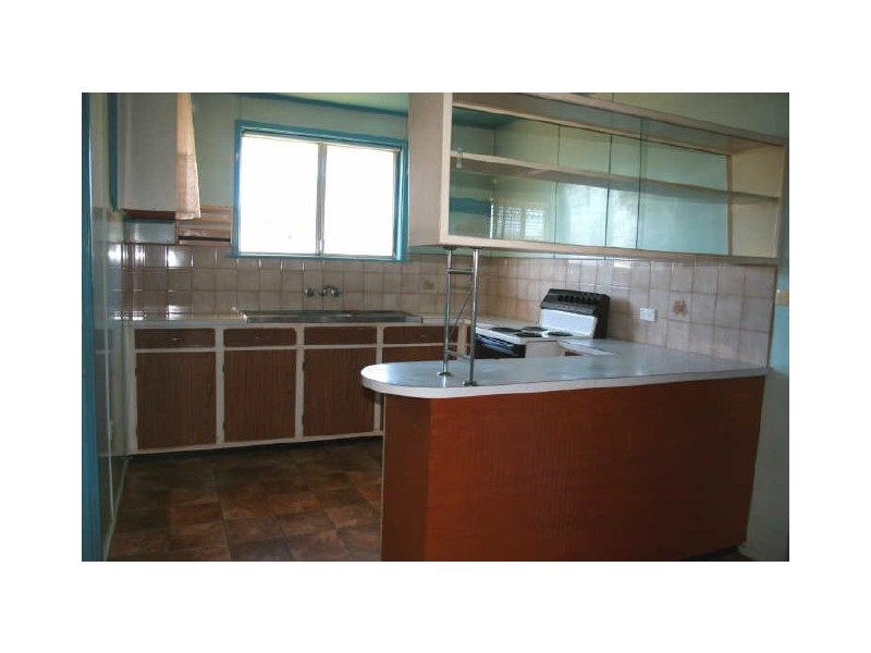 4 Obst Street, Harristown QLD 4350