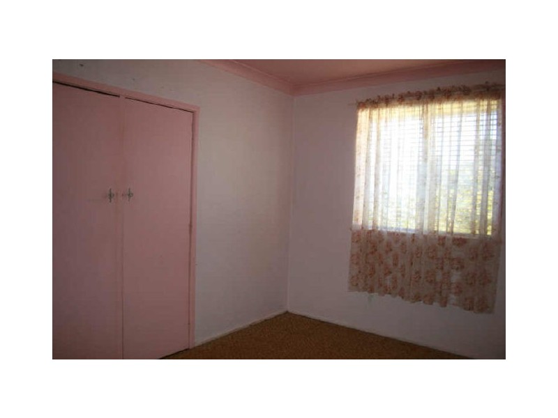 4 Obst Street, Harristown QLD 4350