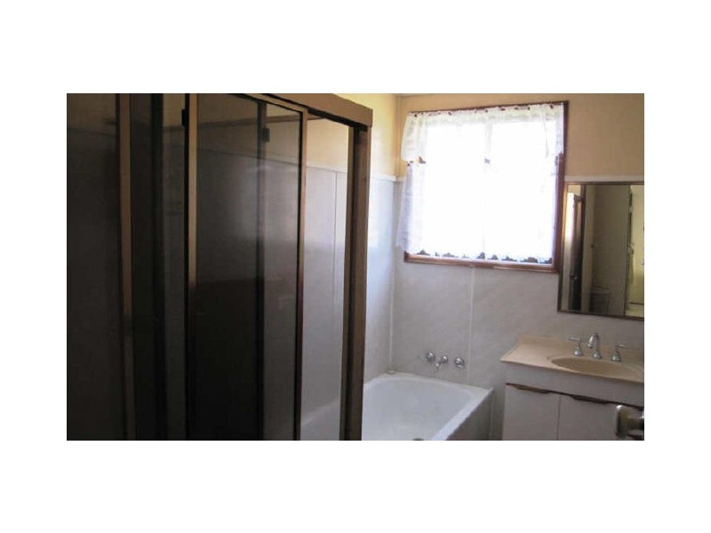 Kearneys Spring QLD 4350