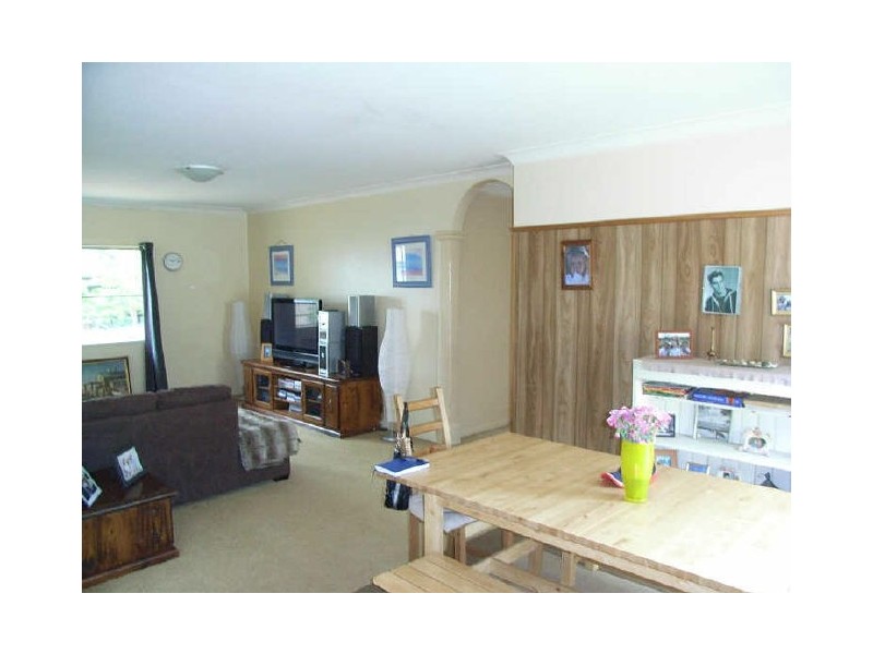 8 Roseberry Street, North Toowoomba QLD 4350