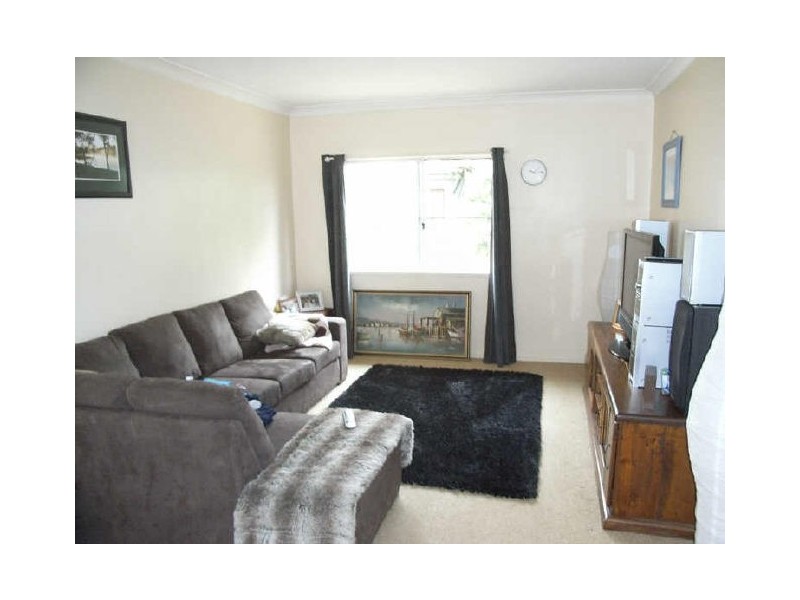 8 Roseberry Street, North Toowoomba QLD 4350