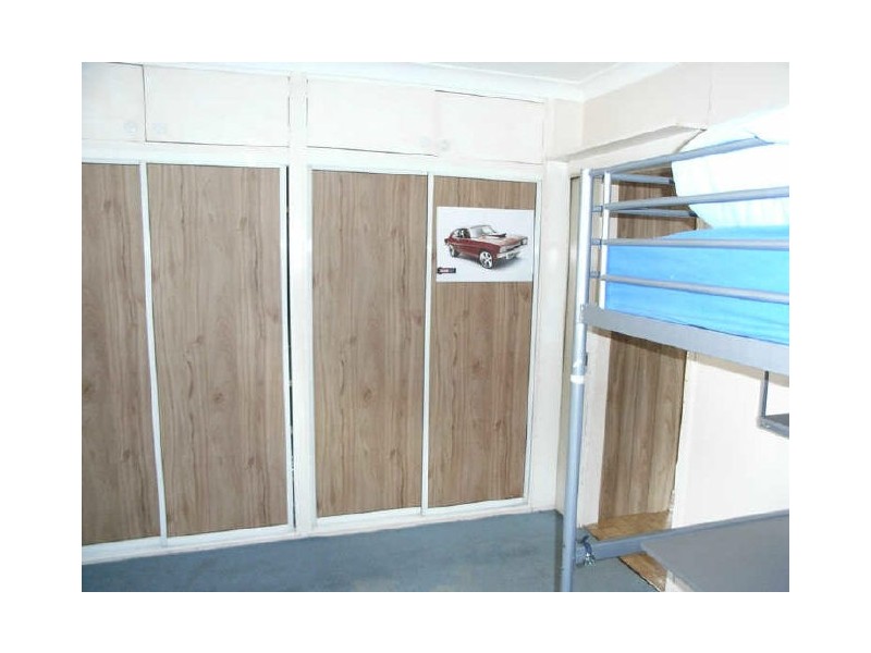 8 Roseberry Street, North Toowoomba QLD 4350