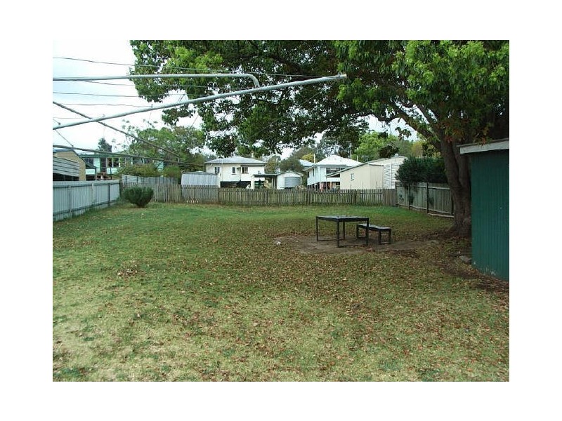 8 Roseberry Street, North Toowoomba QLD 4350